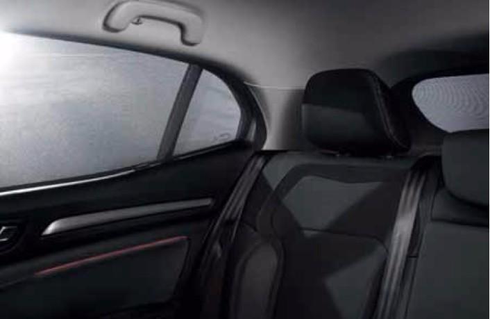 Комплект сонцезахисних шторок