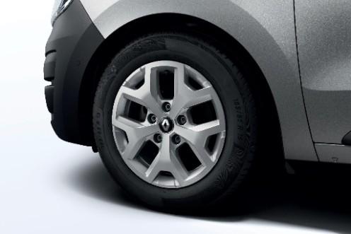 403006216R Диск легкосплавний 6J 15 '' 5 40, срібло Purna 6.0x15 4/144.3 ET40